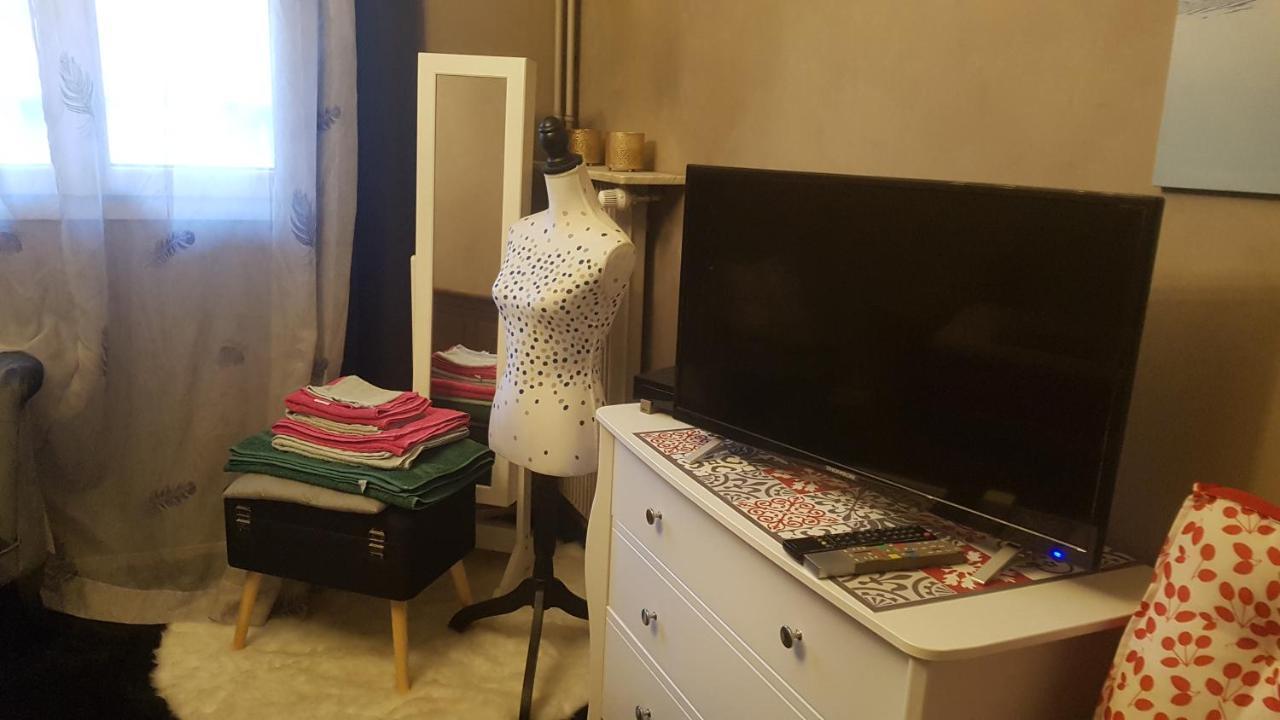 Appartement F3 Μπεζανσόν Εξωτερικό φωτογραφία