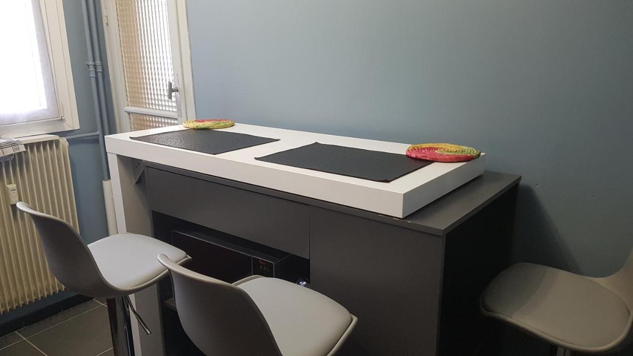 Appartement F3 Μπεζανσόν Εξωτερικό φωτογραφία