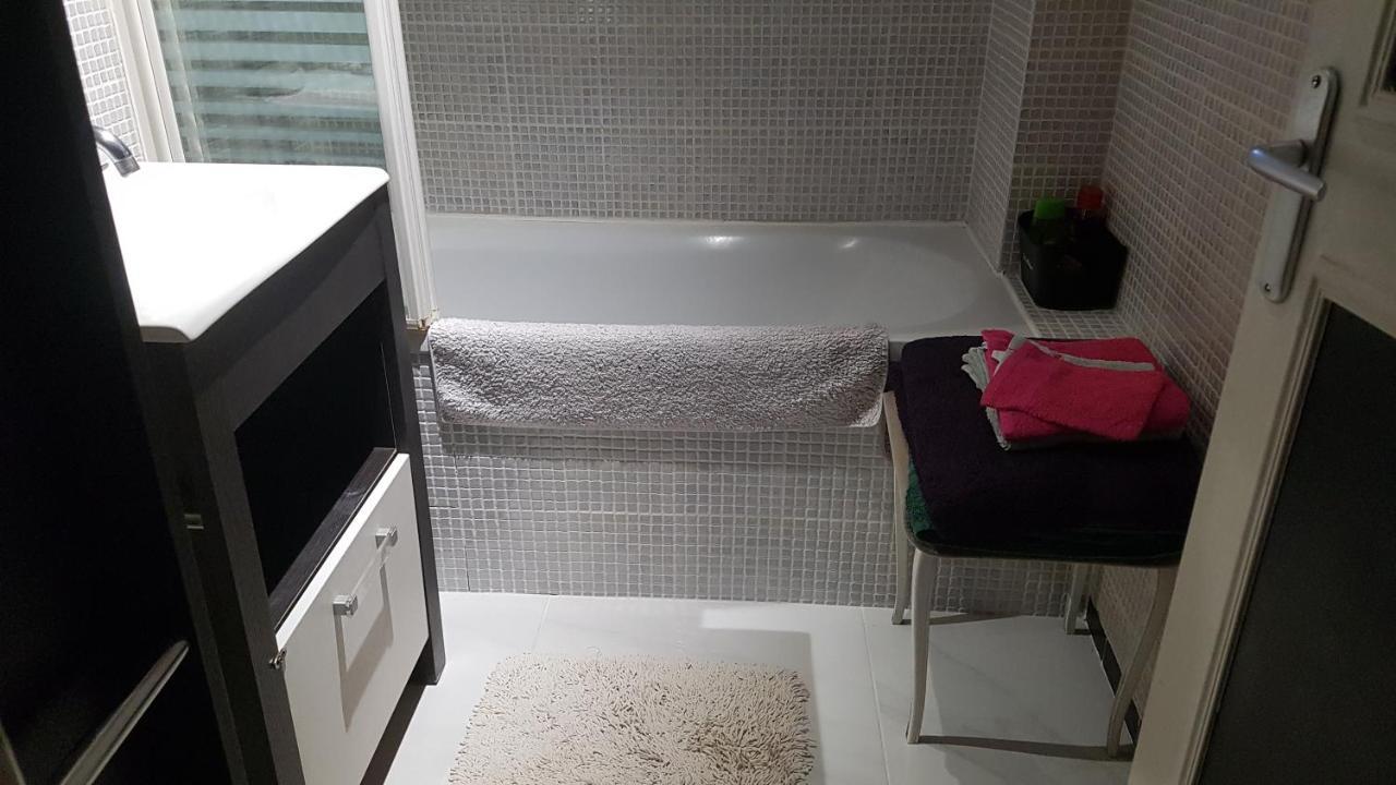 Appartement F3 Μπεζανσόν Εξωτερικό φωτογραφία